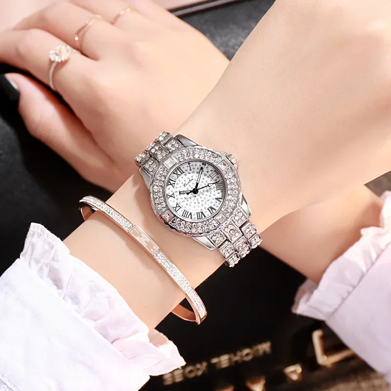 

Fashionable Luxurious Women's Rhinestone Watch Classic and Minimalist Watch High-end Alloy Quartz Watch Часы Женские Наручные
