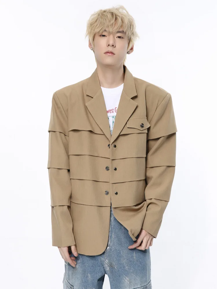 SYUHGFA Men's Suit Jackets Pleated Patchwork Solid Color Turn-down Collar Design Male Blazers Korean Fashion Spring New 2024
SYUHGFA Men's Suit Jackets Pleated Patchwork Solid Color Turn-down Collar Design Male Blazers Korean Fashion Spring New 2024