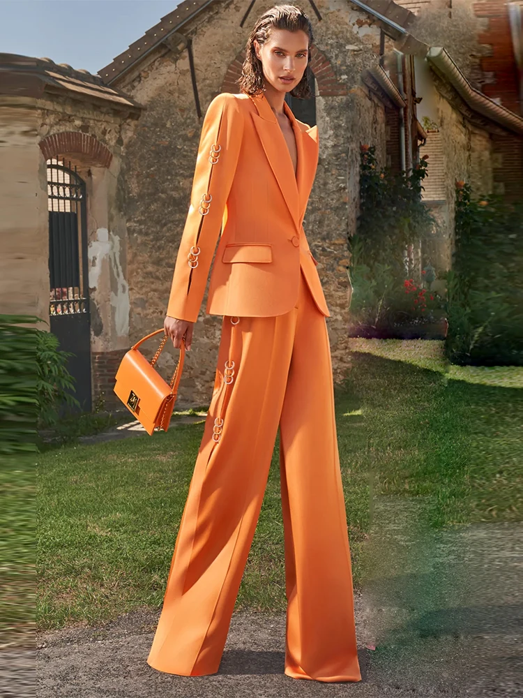 HIGH QUALITY Newest Fashion 2023 Designer Runway Suit Set Women's Single Button Metal Rings Blazer Wide Leg Pants Set
HIGH QUALITY Newest Fashion 2023 Designer Runway Suit Set Women's Single Button Metal Rings Blazer Wide Leg Pants Set