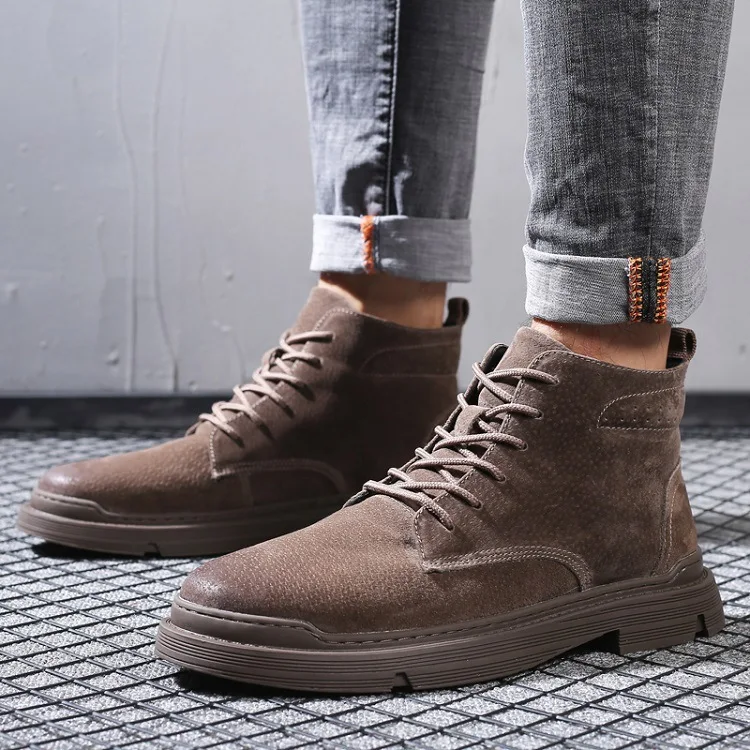 Brand Men Snow Boots Winter Plush Warm Men Motorcycle Boots Lace-Up Non-slip Male Ankle Boots Waterproof Autumn Man Work Shoes 
Brand Men Snow Boots Winter Plush Warm Men Motorcycle Boots Lace-Up Non-slip Male Ankle Boots Waterproof Autumn Man Work Shoes