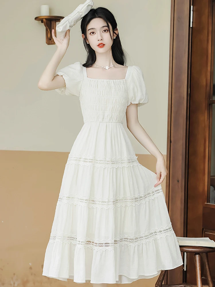 Summer new women's retro court style square collar puffed sleeve lace lace splicing solid color long dress girl holiday dress
Summer new women's retro court style square collar puffed sleeve lace lace splicing solid color long dress girl holiday dress