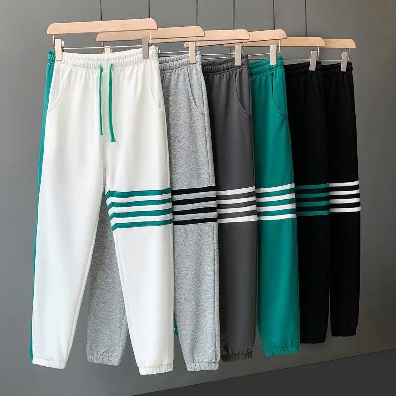 2023 Men's Four Seasons Loose Sportswear Autumn New Imitation Cotton Casual Pants Classic Four Bar Fashion Pants Large Size 5XL
2023 Men's Four Seasons Loose Sportswear Autumn New Imitation Cotton Casual Pants Classic Four Bar Fashion Pants Large Size 5XL