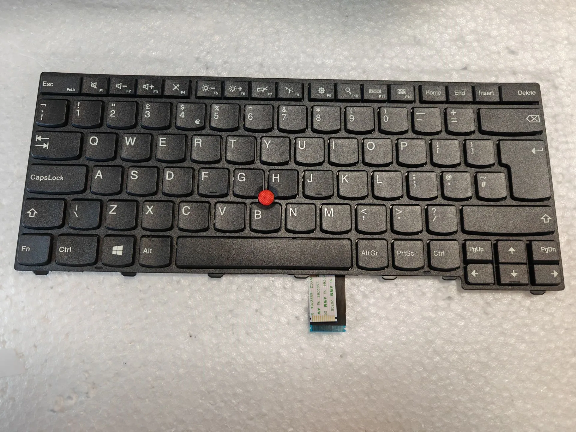 Клавиатура для ноутбука Lenovo ThinkPad T440 T440s T440p T450 T450s T460 T460P T431S E431 E440 L440 L450 L460 L470
Клавиатура для ноутбука Lenovo ThinkPad T440 T440s T440p T450 T450s T460 T460P T431S E431 E440 L440 L450 L460 L470