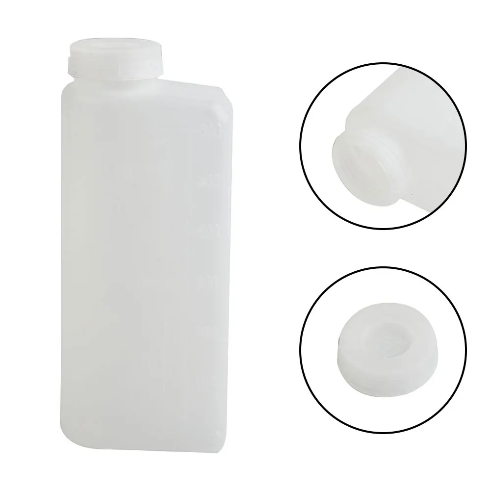 Nylon Oil Mixing Bottle Container Strimmers 18x7.5x5cm White 40:1 1 pc 600ML 2-Stroke Petrol For Chainsaw 20:1 25:1 Hot
Nylon Oil Mixing Bottle Container Strimmers 18x7.5x5cm White 40:1 1 pc 600ML 2-Stroke Petrol For Chainsaw 20:1 25:1 Hot