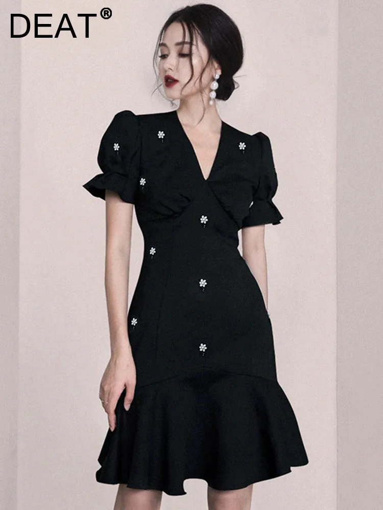 

DEAT Fashion Trendy Spliced Beading V-neck Short Sleeve Dress Solid Color Zipper Ruffles Party Dresses Female 2024 Spring 15C55