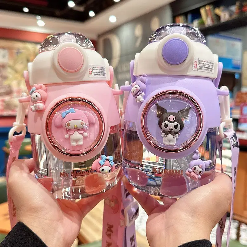 Cute Sanrio Straw Mug Kuromi Accessories Kawaii Anime Portable Water Bottle Summer Large Capacity Drop-Proof Toys for Girls Gift
Cute Sanrio Straw Mug Kuromi Accessories Kawaii Anime Portable Water Bottle Summer Large Capacity Drop-Proof Toys for Girls Gift