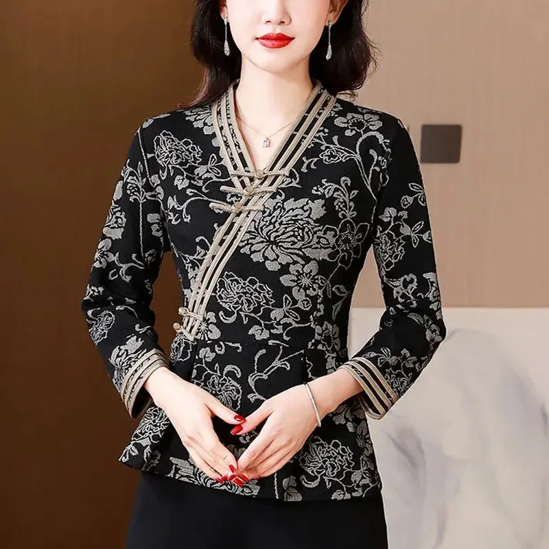 Cheongsam Women's Plus Size Tops 2024 Autumn Fashion Cotton Blend Prints Splicing Chinese Style Retro Qipao Skinny Shirts Woman
Cheongsam Women's Plus Size Tops 2024 Autumn Fashion Cotton Blend Prints Splicing Chinese Style Retro Qipao Skinny Shirts Woman