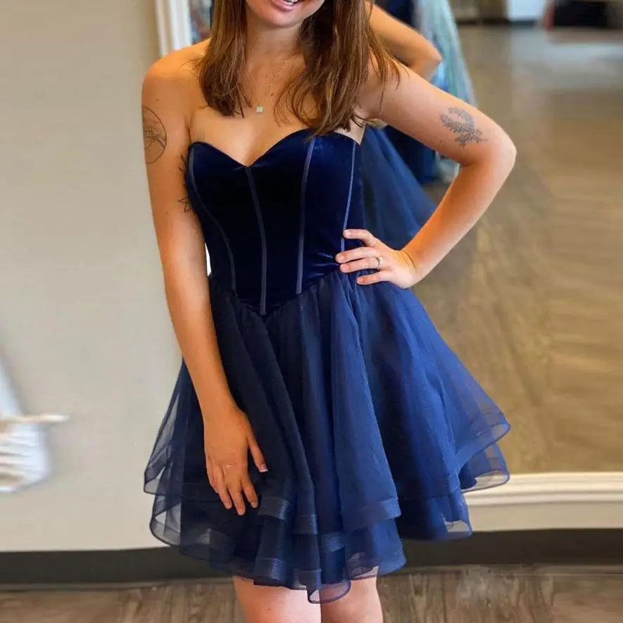 Mini Sweetheart Tulle Homecoming Dresses Sleeveless Lace Up Party Dresses Simple Backless Vestidos De Fiesta High Quality
Mini Sweetheart Tulle Homecoming Dresses Sleeveless Lace Up Party Dresses Simple Backless Vestidos De Fiesta High Quality