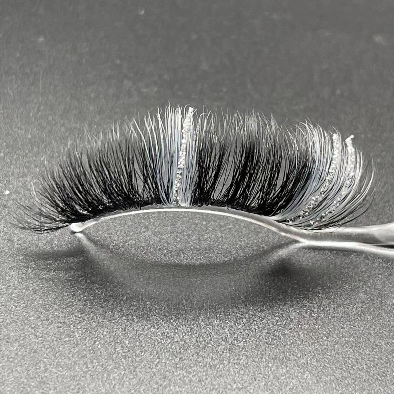 Hbzgtlad Colored Lashes Glitter Mink 15mm -20mm Fluffy Color Streaks Cosplay Makeup Beauty Eyelashes 97 Hbzgtlad Colored Lashes Glitter Mink 15mm -20mm Fluffy Color Streaks Cosplay Makeup Beauty Eyelashes -Zentai shop online S6e1f52ee616f4a2eb052c60f129bce42Q.jpg