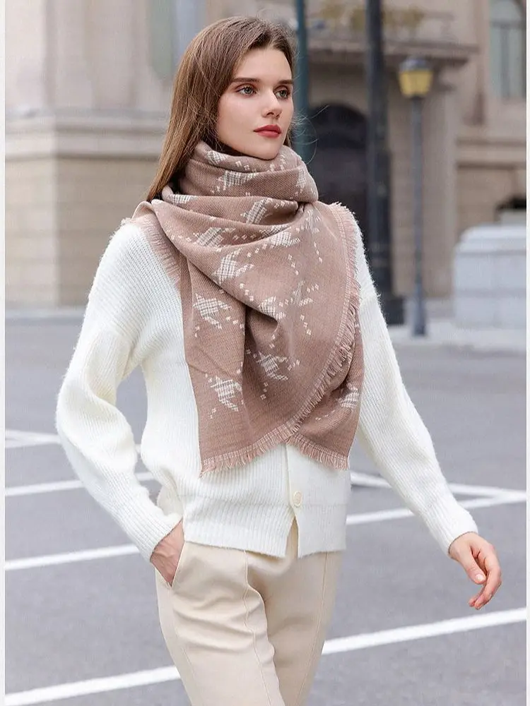 Scarf Woman 2023 Fashion New Houndstooth Check Scarf Autumn Winter Fashion Print Warm Scarf Shawl Woman Poncho Feminino Inverno
Scarf Woman 2023 Fashion New Houndstooth Check Scarf Autumn Winter Fashion Print Warm Scarf Shawl Woman Poncho Feminino Inverno