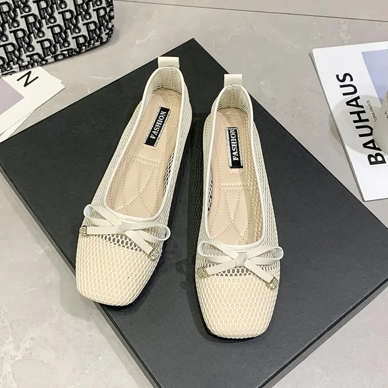 

2024 New Women Flats Shoes Ballet Flats Fashion Bow-Knot Women Shoes Slip On Cut Outs Flat Sweet Hollow Summer Female Shoes