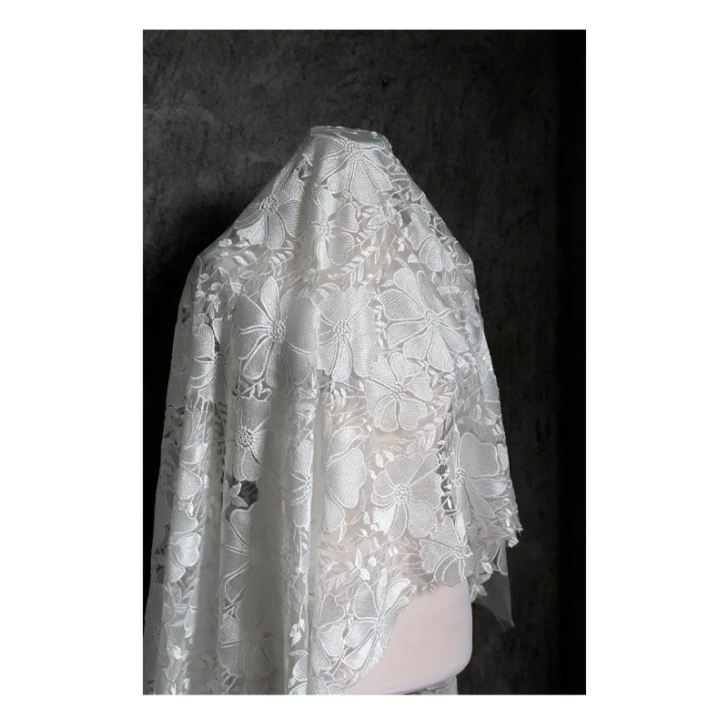 British Pear Blossom Vintage Embroidery Large Flower Mesh 3D Fabric Skirt Wedding Dress Fashion Designer Fabric
British Pear Blossom Vintage Embroidery Large Flower Mesh 3D Fabric Skirt Wedding Dress Fashion Designer Fabric