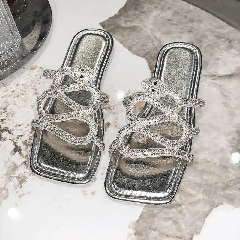 

2024 New Large-Size Slippers Snake-Shaped Women's Rhinestone Flat-Soled Sandals Wear One-Word Square Head Cool Slippers