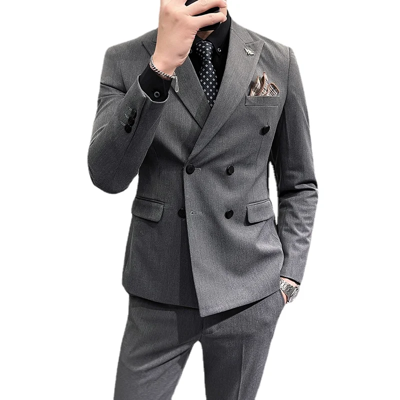 Autumn new men's suit Korean version double-breasted slim business professional suit wedding two-piece suit (coat + pants)
Autumn new men's suit Korean version double-breasted slim business professional suit wedding two-piece suit (coat + pants)