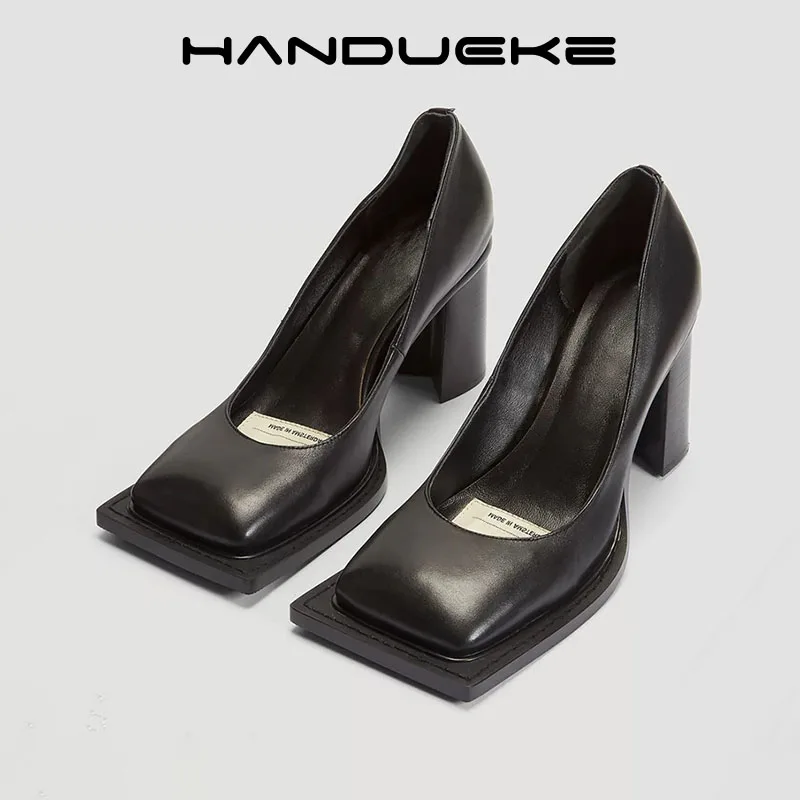 Luxury Brand Designer Shoes Women 2023 New England Shallow Mouth Mid-heel Pumps Female Square Toe Chunky High Heels
Luxury Brand Designer Shoes Women 2023 New England Shallow Mouth Mid-heel Pumps Female Square Toe Chunky High Heels