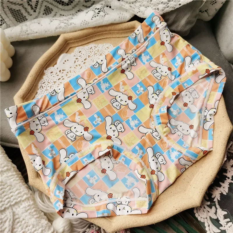 Кавайное хлопковое нижнее белье Sanrio Cinnamoroll Hellokittys, милые аниме милые сексуальные спортивные трусы с низкой талией, новый подарок на день рождения
Кавайное хлопковое нижнее белье Sanrio Cinnamoroll Hellokittys, милые аниме милые сексуальные спортивные трусы с низкой талией, новый подарок на день рождения