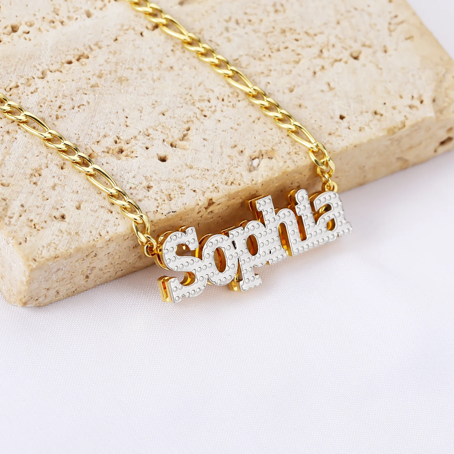 

Custom 3D Double Plated Name Necklace Double-Plated 18K Gold Plated Cuban Chain Personalized Nameplate Name Necklace For Women