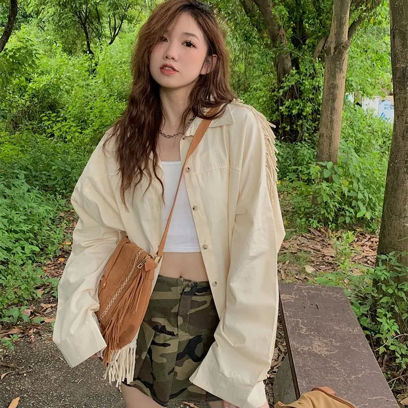 2022 Winter New Women's Coat Long Sleeve Loose Tassel Design Single Breasted Lapel Fashion Versatile Free Shipping
2022 Winter New Women's Coat Long Sleeve Loose Tassel Design Single Breasted Lapel Fashion Versatile Free Shipping