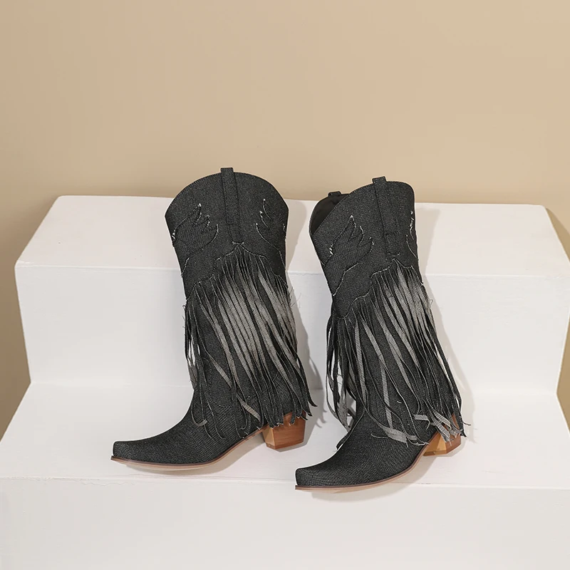 

Новые стильные женские ковбойские сапоги с кисточками в западном стиле рыцарские сапоги до середины икры модные уличные сапоги с острым носком на массивном каблуке Западная искусственная кожа