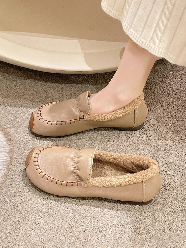 Туфли женские с круглым носком, повседневные лоферы, универсальные, без застежки, меховые, мокасины для вождения, плюшевые, в римском стиле, для отдыха, однотонные, R
Туфли женские с круглым носком, повседневные лоферы, универсальные, без застежки, меховые, мокасины для вождения, плюшевые, в римском стиле, для отдыха, однотонные, R