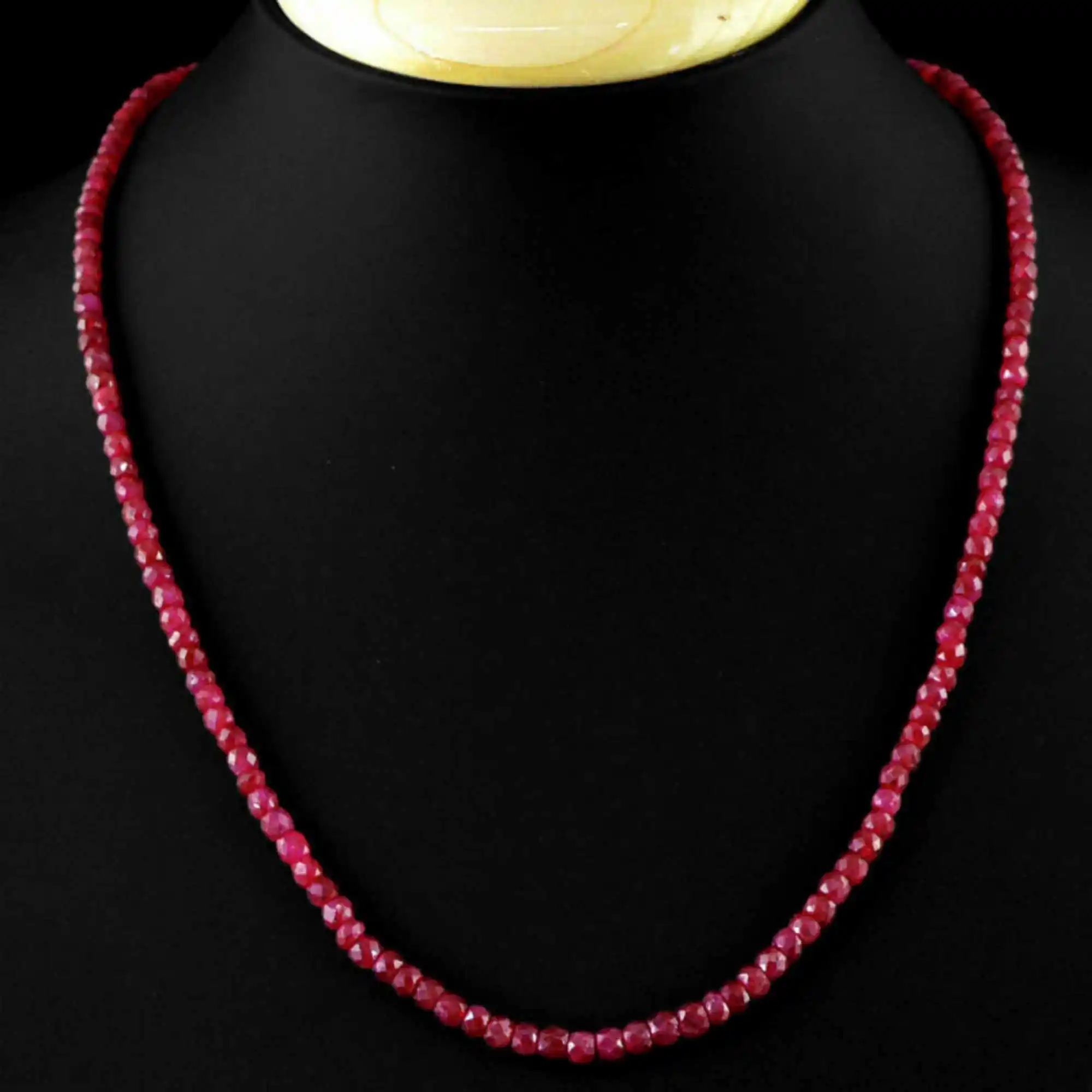 2x4mm Natural Brazil Red Ruby Gemstone Beads Necklace 18 inches Party Ear stud Mother's Day Ms gift Classic Fashion Beautiful
2x4mm Natural Brazil Red Ruby Gemstone Beads Necklace 18 inches Party Ear stud Mother's Day Ms gift Classic Fashion Beautiful