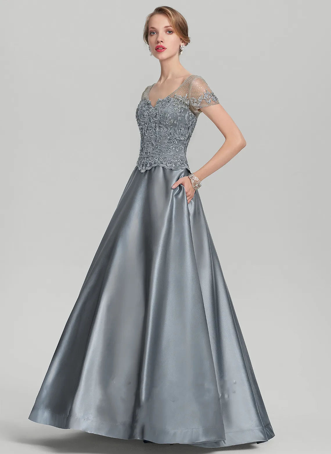 2023 Beaded Lace Mother of the Bride Dress With Sequins V-Neck Floor-Length Princess Ball Gown Elegant Backless Party Dress Robe
2023 Beaded Lace Mother of the Bride Dress With Sequins V-Neck Floor-Length Princess Ball Gown Elegant Backless Party Dress Robe