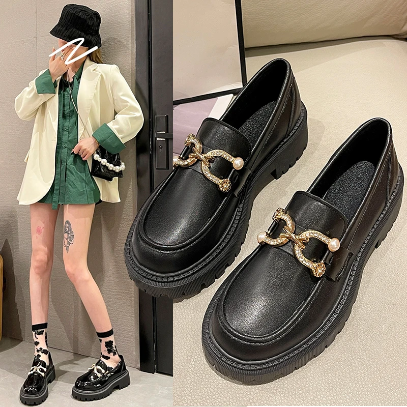 Туфли женские кожаные на платформе, толстая подошва, без застежки, криперы, повседневная обувь с пряжкой, лоферы
Туфли женские кожаные на платформе, толстая подошва, без застежки, криперы, повседневная обувь с пряжкой, лоферы