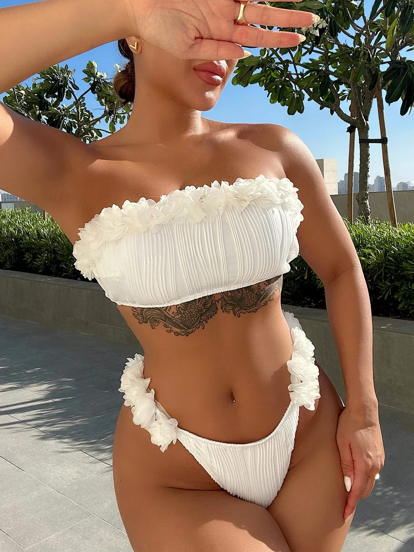 

2024 New White Floral Ruffles Swimsuit Women Sexy Off Shoulder Embroidery Bikini Set Push Up Thong Backless Swimwear Beachwear