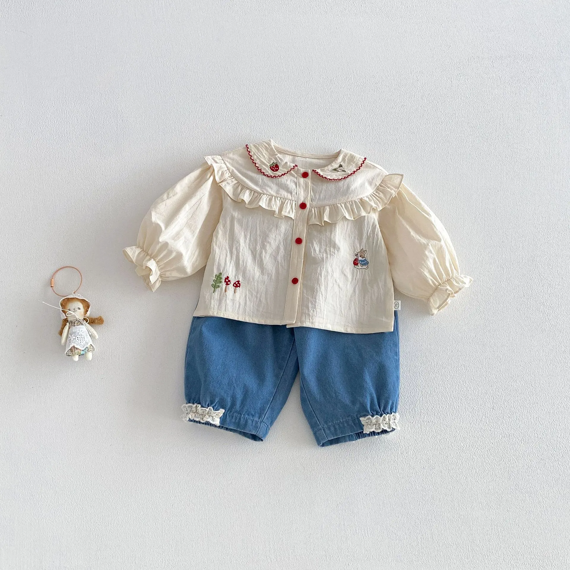 بنطلون جينز للفتيات بخصر مطاطي وحواف دانتيل للأطفال من 0-5 سنوات، موديل ربيع 2026 بأسلوب كوري، ملابس مريحة للفتيات بنطلون جينز للفتيات بخصر مطاطي وحواف دانتيل للأطفال من 0-5 سنوات، موديل ربيع 2026 بأسلوب كوري، ملابس مريحة للفتيات