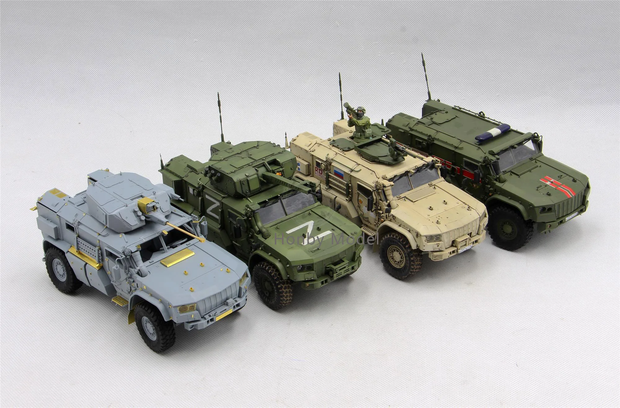 RPG 1/35 Scale Assembly Model K-4386 Typhoon-Vdv Armoured Vehicle With 32V01 Remote Controlled Weapon Station Military Chariot
RPG 1/35 Scale Assembly Model K-4386 Typhoon-Vdv Armoured Vehicle With 32V01 Remote Controlled Weapon Station Military Chariot