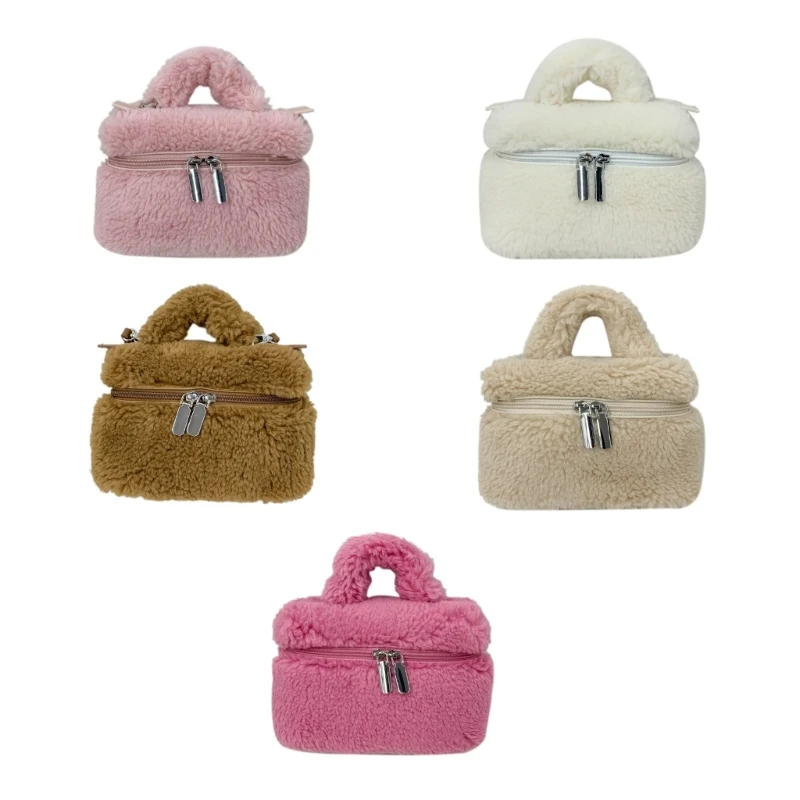 Plush Handbag Tote Bag Fashion Crossbody Bag Versatile Shoulder Bag for Women Girl Large Capacity Trendy Square Bag
Plush Handbag Tote Bag Fashion Crossbody Bag Versatile Shoulder Bag for Women Girl Large Capacity Trendy Square Bag