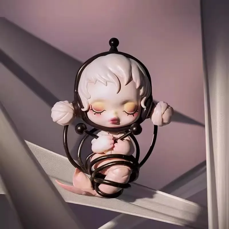 POP MART Skullpanda изображение реальной серии глухая коробка фигурки коллекционные игрушки настольное украшение подарки на день рождения
POP MART Skullpanda изображение реальной серии глухая коробка фигурки коллекционные игрушки настольное украшение подарки на день рождения