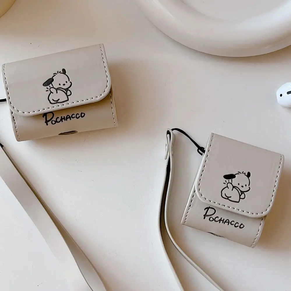 Cartoon Sanrio Earphone Case Pochacco Accessories Cute Beauty Kawaii Anime Apply Airpods12Pro Protective Cover Toy for Girl Gift
Cartoon Sanrio Earphone Case Pochacco Accessories Cute Beauty Kawaii Anime Apply Airpods12Pro Protective Cover Toy for Girl Gift