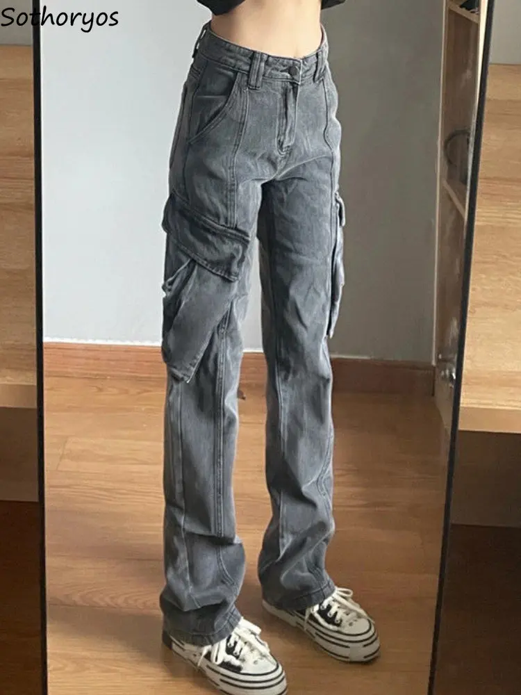 Jeans Women Big Pockets Minimalist Straight Fashion High Waist Denim Trousers All-match Leisure Ladies American Style Autumn New
Jeans Women Big Pockets Minimalist Straight Fashion High Waist Denim Trousers All-match Leisure Ladies American Style Autumn New