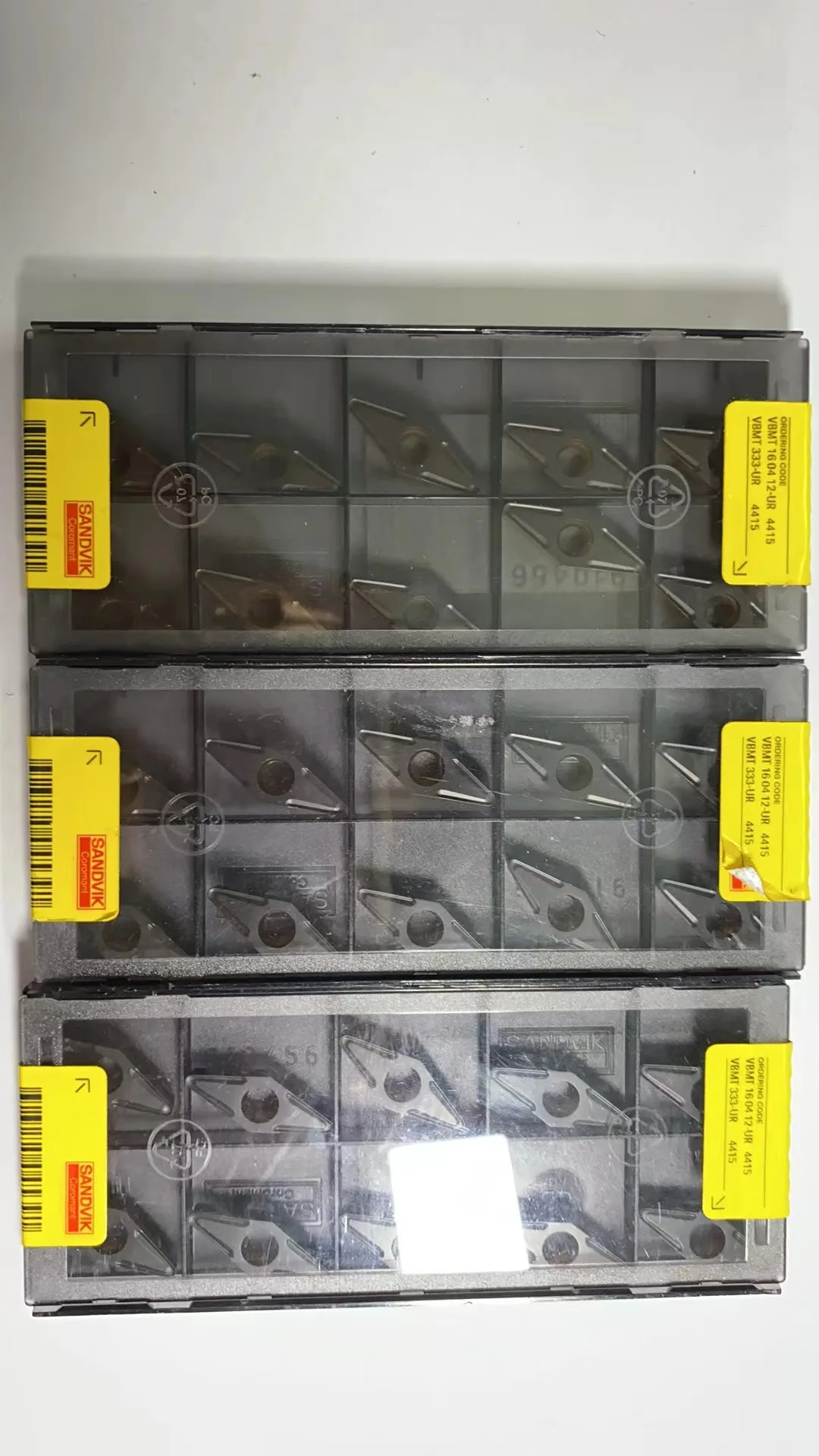 

CNC blade VBMT160412-UR 4415 clearance special price, original and authentic, only 3 boxes