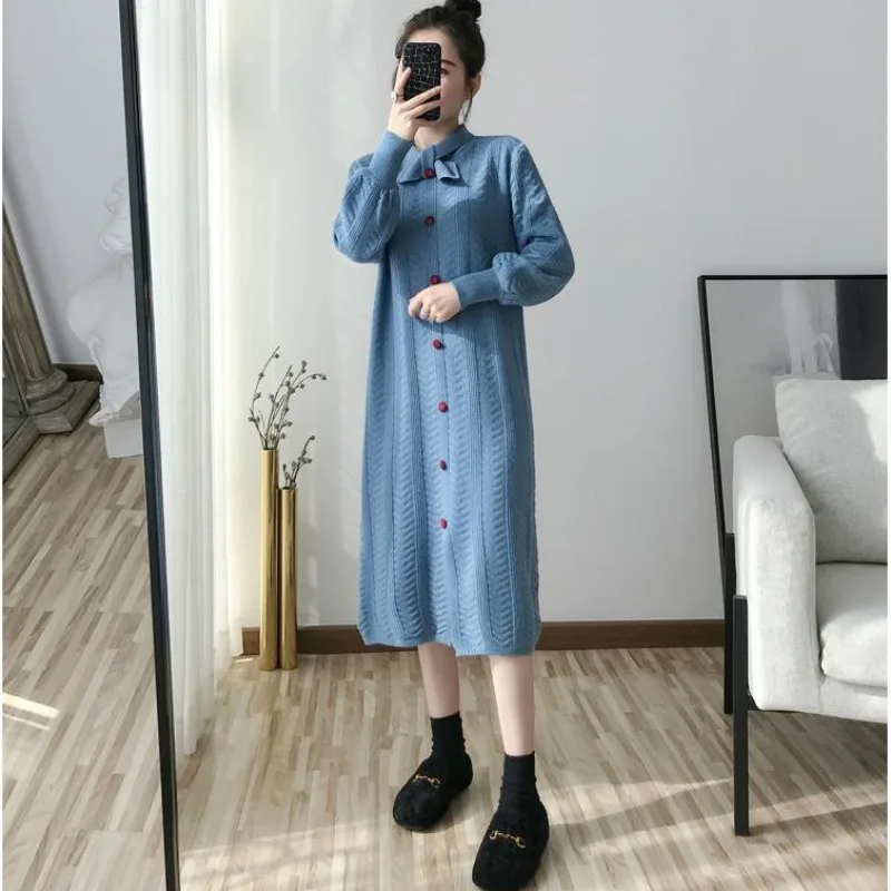 2024 New Casual Versatile Sweater Dress Women's Loose Square Neck Temperament Dresses Temperament Retro Long Skirts Over Knee
2024 New Casual Versatile Sweater Dress Women's Loose Square Neck Temperament Dresses Temperament Retro Long Skirts Over Knee