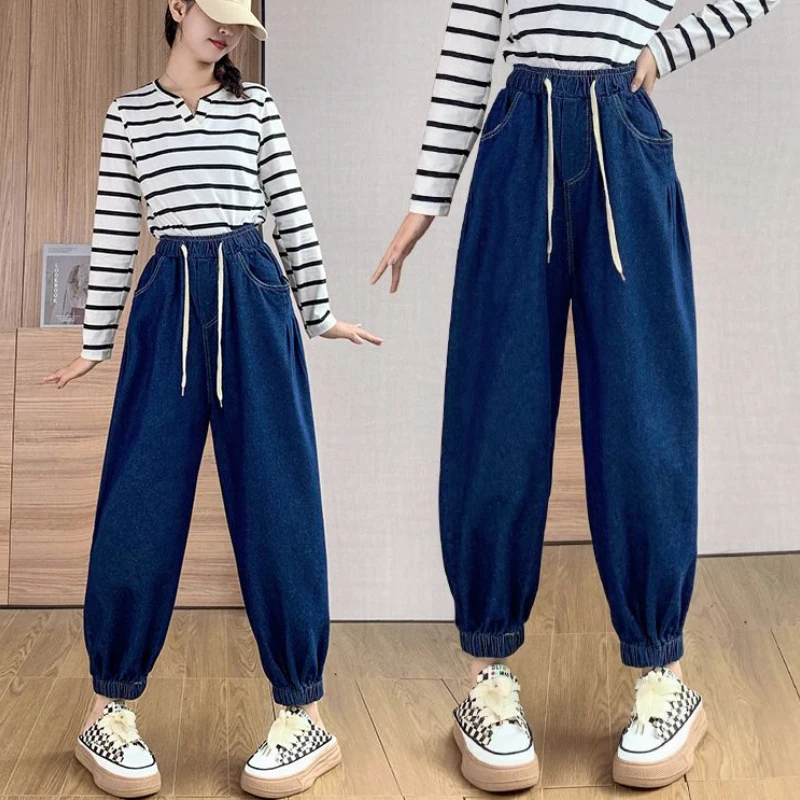 

2023 Spring Autumn New Lace-up Decoration Denim Pants Female Harun Lantern Bundle Feet Nine Points Loose Plus Fat Size Trousers