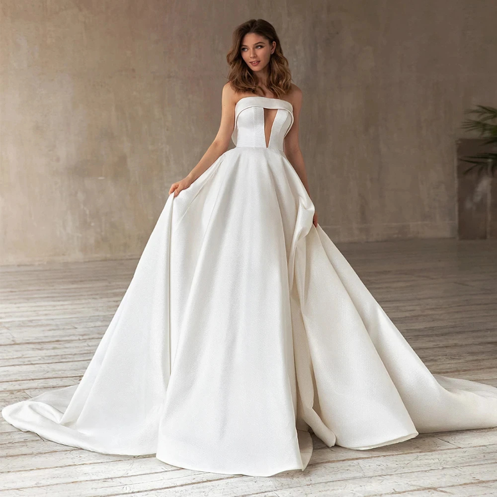 Simple Ivory Satin A-Line Wedding Dress Strapless Vestido Novia 2024 Zipper Back Fashion Hochzeitskleid Classic Robe De Mariage
Simple Ivory Satin A-Line Wedding Dress Strapless Vestido Novia 2024 Zipper Back Fashion Hochzeitskleid Classic Robe De Mariage