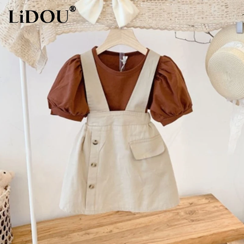 2023 New Korean Fashion Summer Children's Sets Cute Kawaii Sports Chic Contrasting Colors Vintage Elegant Fashion Robes Girls
2023 New Korean Fashion Summer Children's Sets Cute Kawaii Sports Chic Contrasting Colors Vintage Elegant Fashion Robes Girls