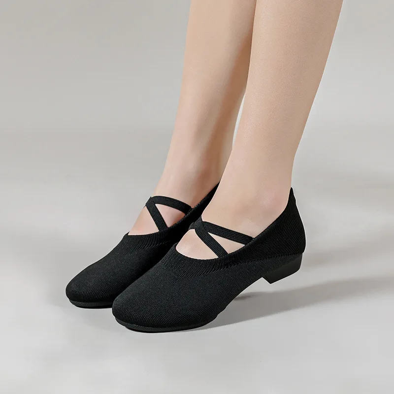 Women Latin Dance Shoes Ladies Girls Soft Sole Breathable Ballet Yoga Tango Ballrorom Sneakers For Training Black And Camel
Women Latin Dance Shoes Ladies Girls Soft Sole Breathable Ballet Yoga Tango Ballrorom Sneakers For Training Black And Camel