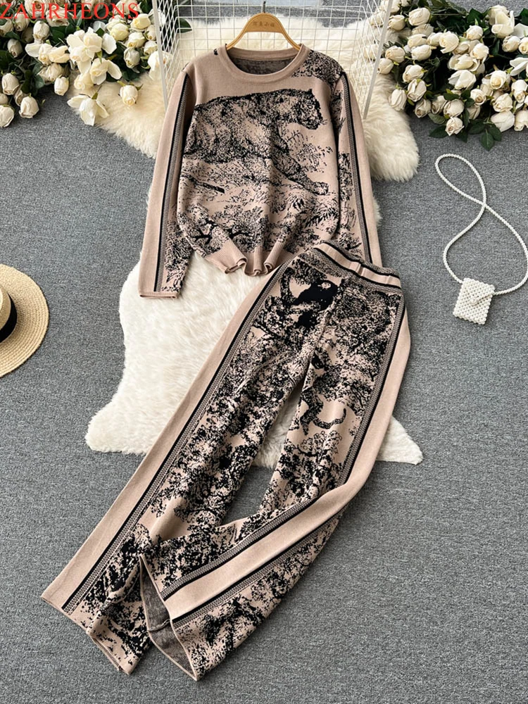 Autumn Winter 2 Pieces Set Knitted Animal Print Knit Sets Women O Neck Long Sleeve Knitwear+Wide Leg Long Pants Casual Outfits
Autumn Winter 2 Pieces Set Knitted Animal Print Knit Sets Women O Neck Long Sleeve Knitwear+Wide Leg Long Pants Casual Outfits