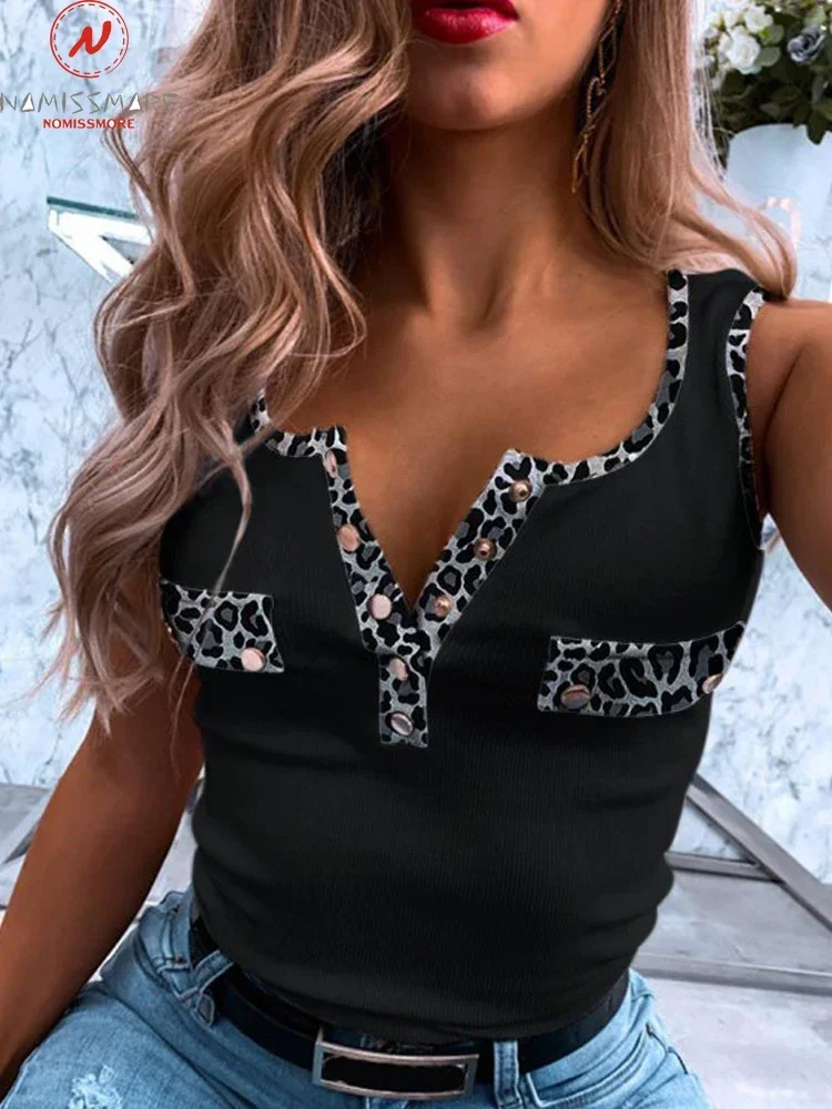 Fashion Women Summer Casual Tanks Patchwork Design Button Decor O-Neck Sleeveless Leopard Print Slim Pullovers Top
Fashion Women Summer Casual Tanks Patchwork Design Button Decor O-Neck Sleeveless Leopard Print Slim Pullovers Top