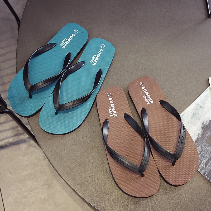 2022 Women's Men Summer Anti-slip Flat-heeled Couples Black Students Wear Sandals To Take A Bath on The Beach No-slip Slippers
2022 Women's Men Summer Anti-slip Flat-heeled Couples Black Students Wear Sandals To Take A Bath on The Beach No-slip Slippers