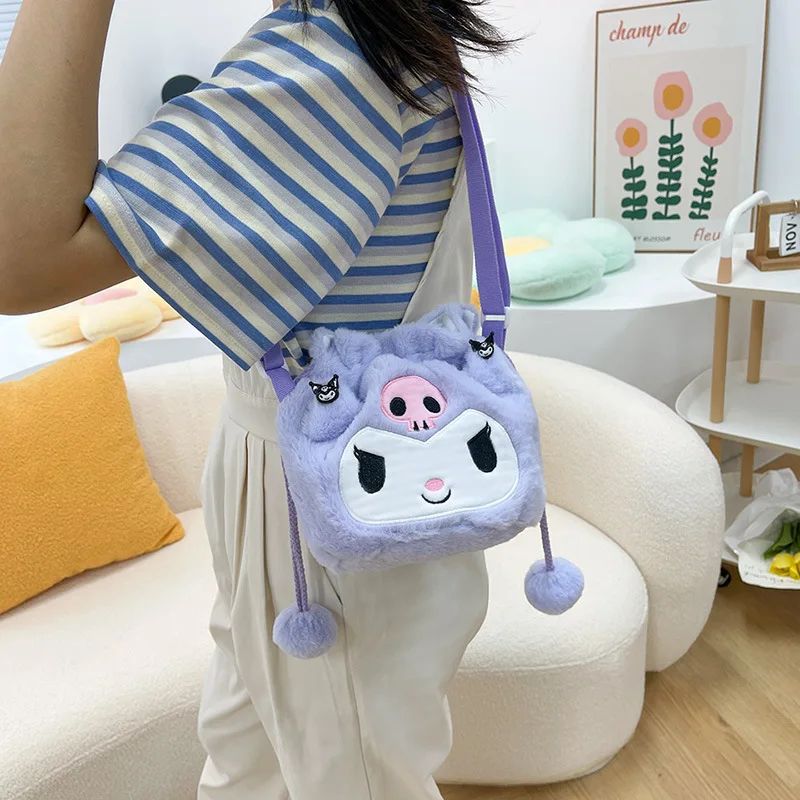 Sanrio Anime Plush Makeup Bag Kawaii Kuromi Cinnamoroll Handbag Tote Plushie Shoulder Bags Gift for Girlfriend
Sanrio Anime Plush Makeup Bag Kawaii Kuromi Cinnamoroll Handbag Tote Plushie Shoulder Bags Gift for Girlfriend
