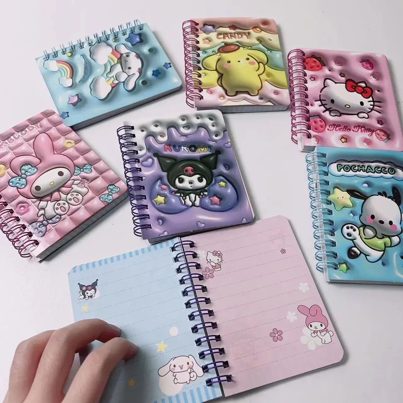 Kawaii аниме Hello Kitty Kuromi записная книжка периферийные Канцтовары креативные портативные школьные принадлежности мультяшный телефон
Kawaii аниме Hello Kitty Kuromi записная книжка периферийные Канцтовары креативные портативные школьные принадлежности мультяшный телефон
