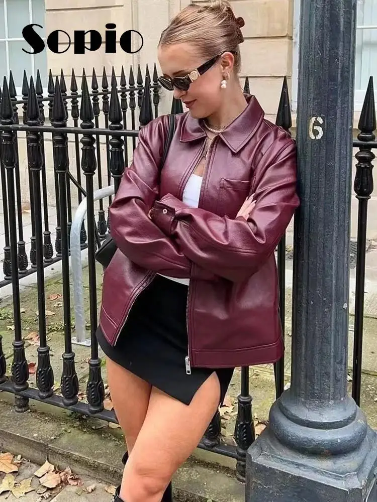Faux Leather Jacket Woman Women 2023 Autumn Winter Vintage Lapel Long Sleeve Jackets With Pocket Retro Loose Outerwear Female
Faux Leather Jacket Woman Women 2023 Autumn Winter Vintage Lapel Long Sleeve Jackets With Pocket Retro Loose Outerwear Female