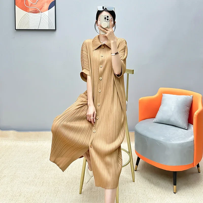 Miyake Dress Women 2024 Spring New Solid Color Versatile Loose Thin High-end Pleated Mid-length Skirt Casual Women Clothing
Miyake Dress Women 2024 Spring New Solid Color Versatile Loose Thin High-end Pleated Mid-length Skirt Casual Women Clothing