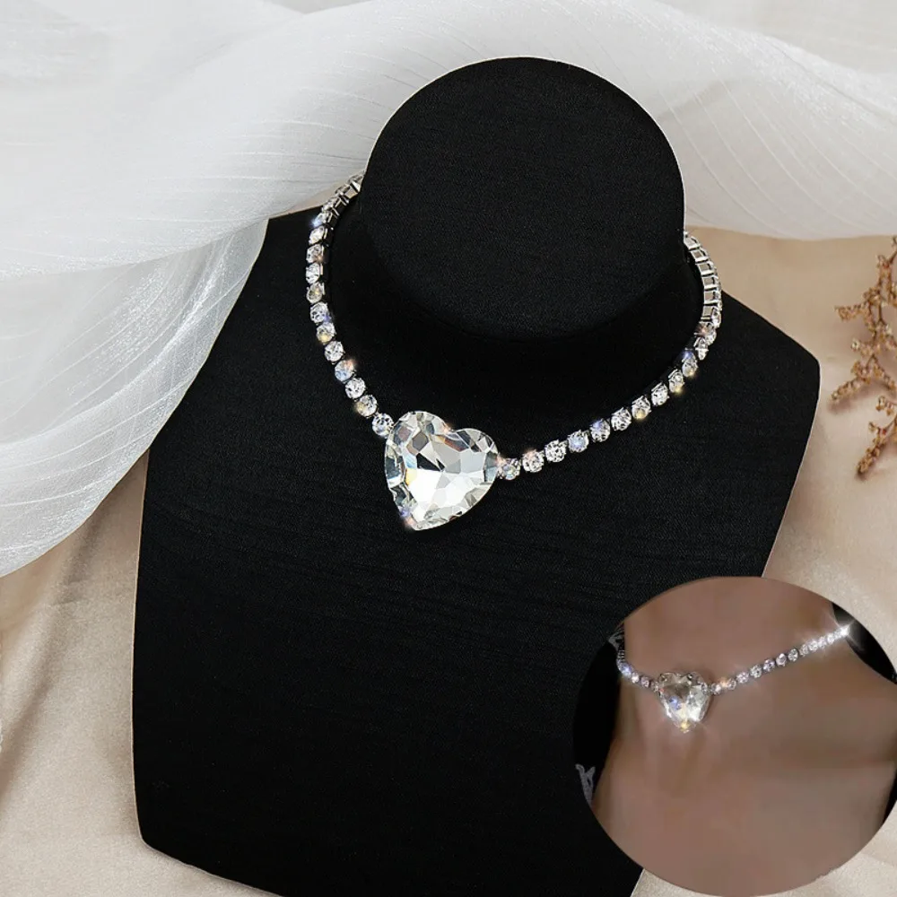 

Женское колье-чокер с кристаллами, яркое ожерелье с большим сердцем, массивное Ювелирное Украшение, ожерелья-цепочки