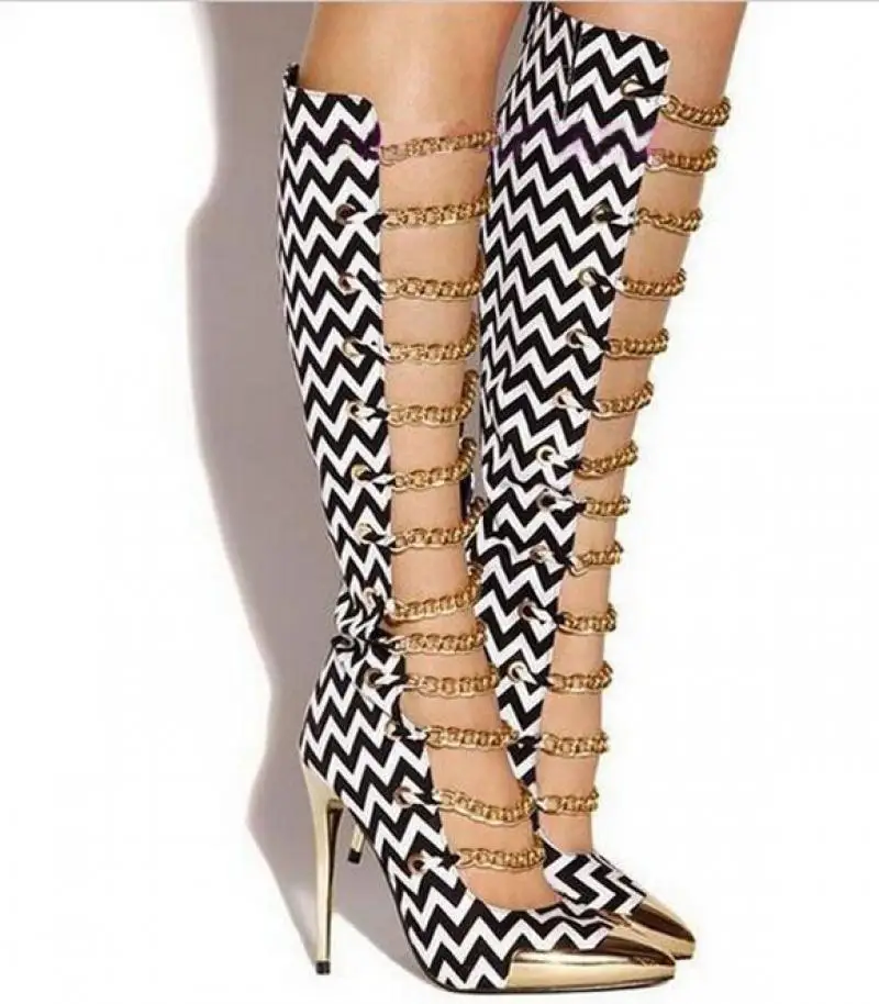 Sexy Gold Chains Decorated Boots Pointed Toe High Heel Knee High Gladiator Sandals Boots for Women Summer Dress Shoes
Sexy Gold Chains Decorated Boots Pointed Toe High Heel Knee High Gladiator Sandals Boots for Women Summer Dress Shoes