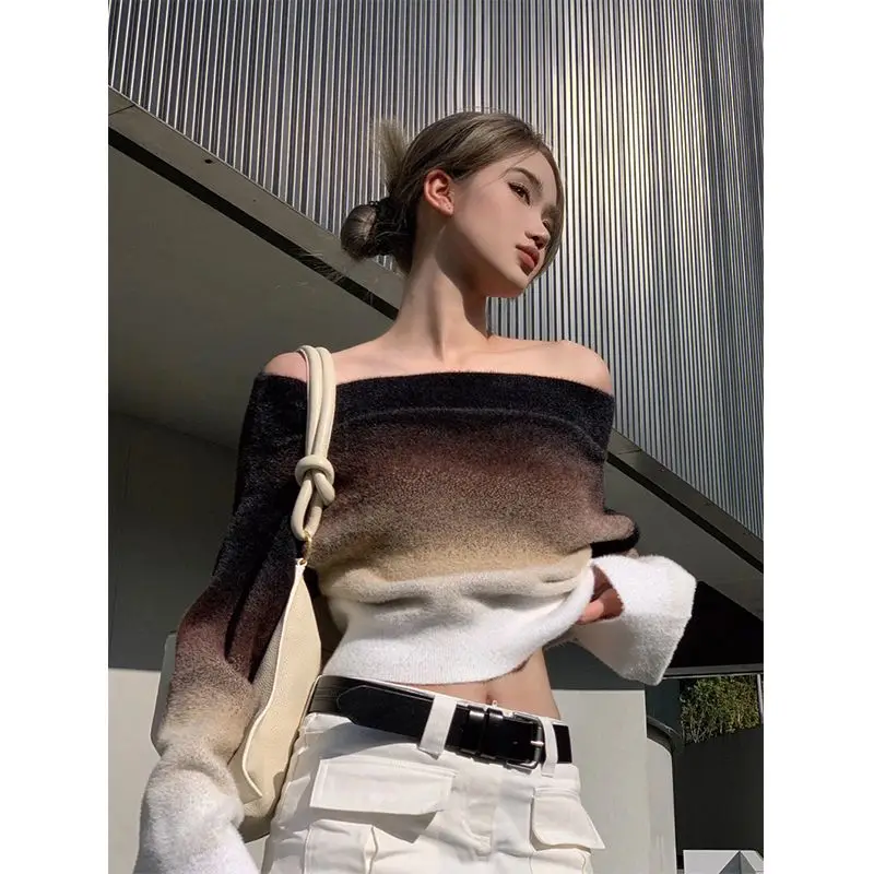 

Gradual Color One-shoulder Sweater for Women in Spring Autumn Loose Lazy and Sexy Long-sleeved Knitted Top Off Shoulder Knitwear